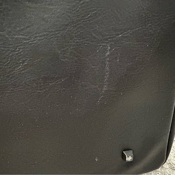 Beis The Weekender Black Bag with Shoulder Strap - Picture 6 of 11